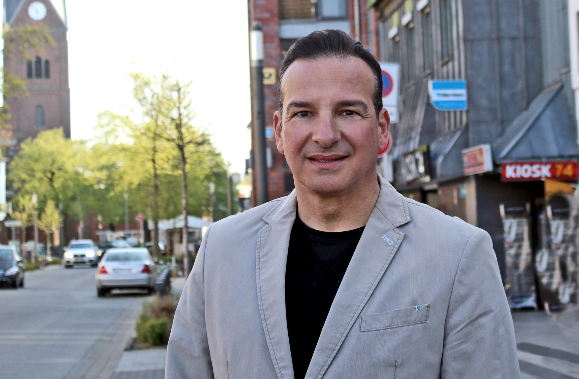 Haluk Koudsi - Bürgermeister-Kandidat Langenfeld Haluk Koudsi - Bürgermeister-Kandidat der Grünen für die Stadt Langenfeld